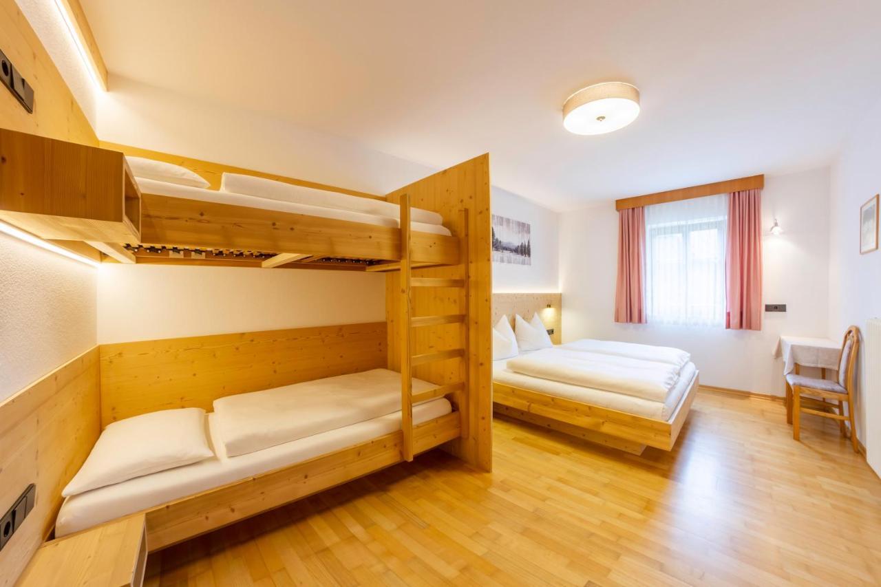 Hotel Garni Angerer Luttach Exterior foto