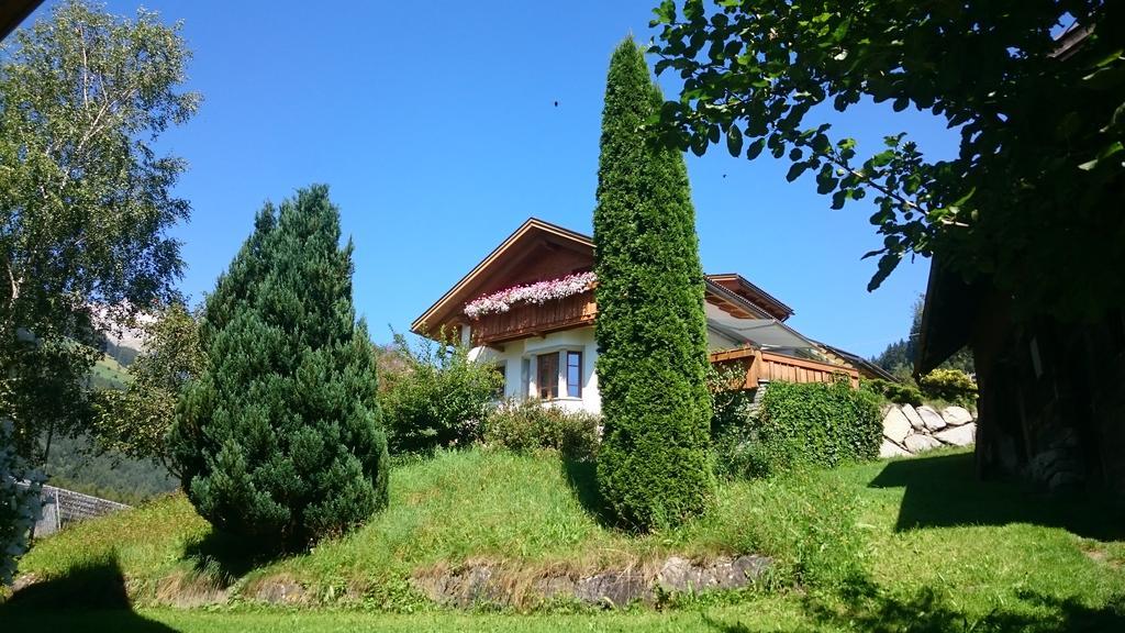 Hotel Garni Angerer Luttach Exterior foto
