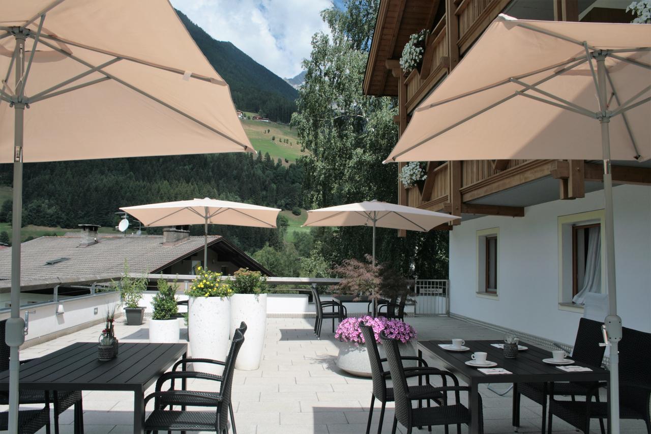 Hotel Garni Angerer Luttach Exterior foto