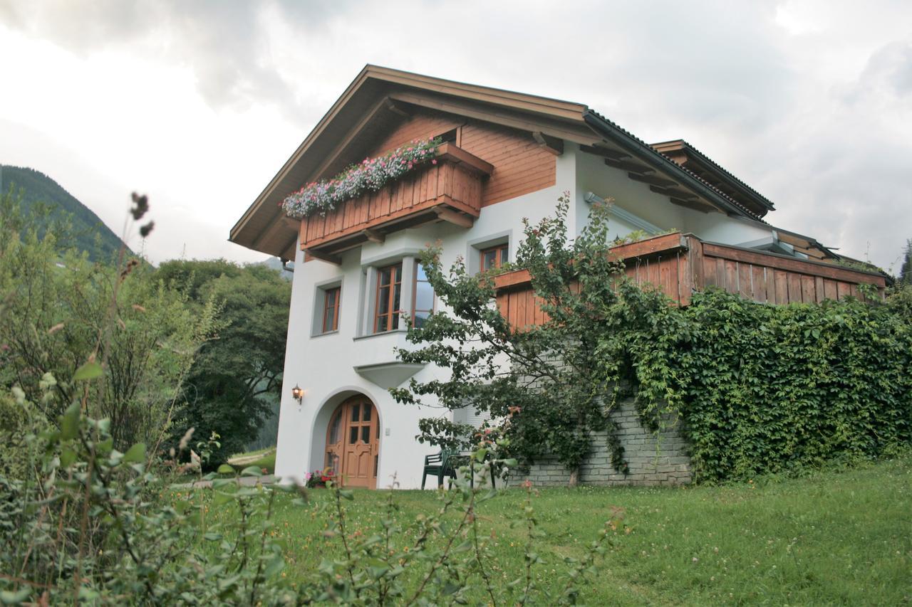 Hotel Garni Angerer Luttach Exterior foto